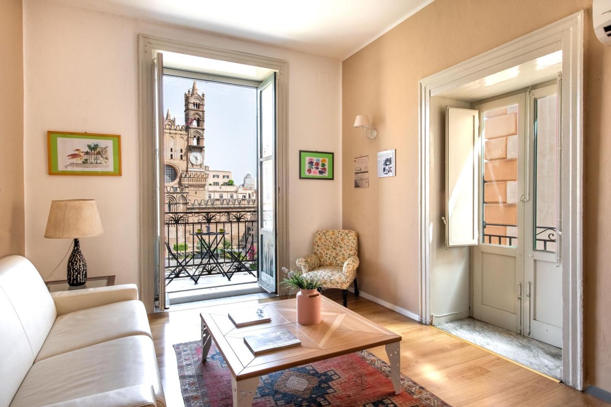 Cathedral View Apartments Palermo Bagian luar foto